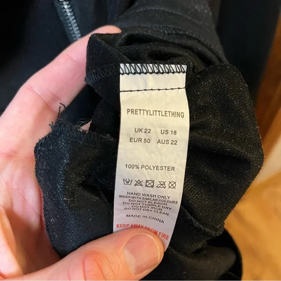 Women’s PrettyLittleThing Black Zip Up Jacket 18 - Picture 5 of 5